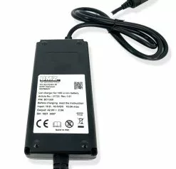 Bulls GreenMover Ladegerät 2A 12 Volt Für Zigarettenanzünder 6 Bulls GreenMover Ladegerät 2A 12 Volt Für Zigarettenanzünder -Fahrradzubehör Verkäufe 2023 31733b