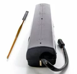 Bulls LED-Folie Mit Taster Für Integrierte Akkus 15x35mm Länge: 150mm -Fahrradzubehör Verkäufe 2023 Bulls Rotwild LED Folie fuer intergrierte Akkus Flachband BMZ 24983e