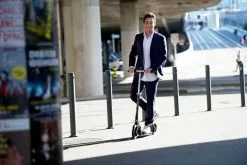 Micro Black 12 Micro Black -Fahrradzubehör Verkäufe 2023 Microscooter Black 200mm SA0034 7640108561220e